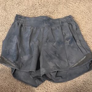 Women's Gray Athletic LULULEMON HOTTY HOT Shorts